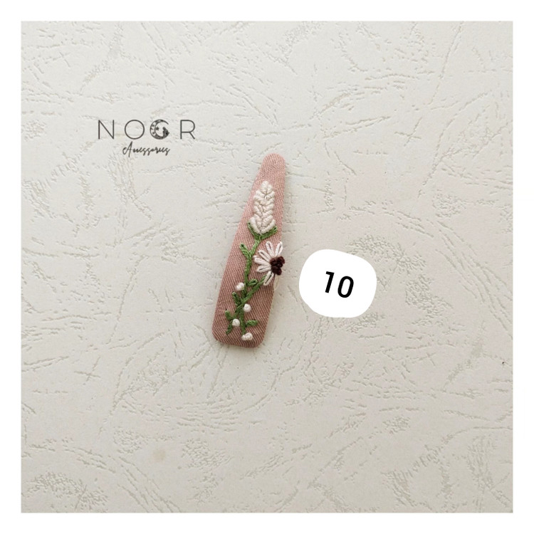 گیره مو تق تقی گلدوزی شده