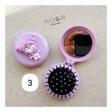 برس و آینه تاشو